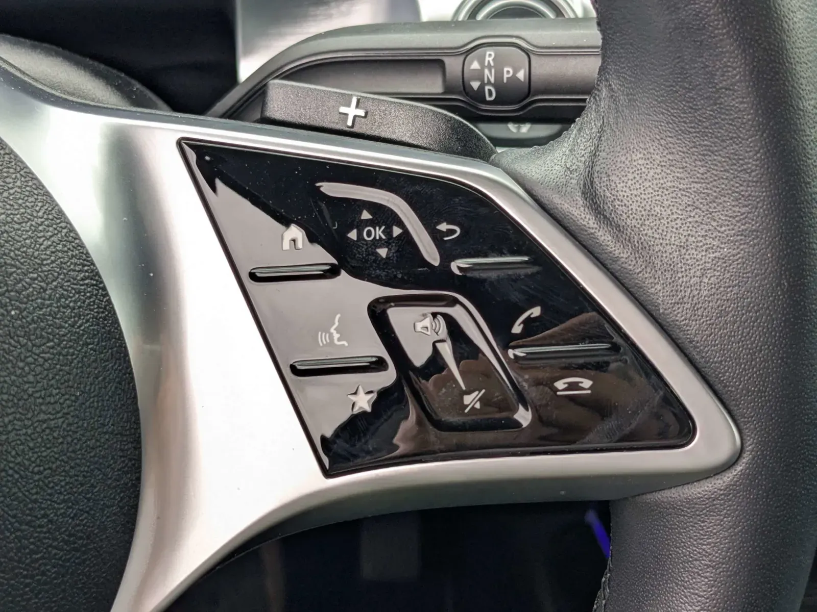 2025 Mercedes-Benz GLB Base - Photo 24
