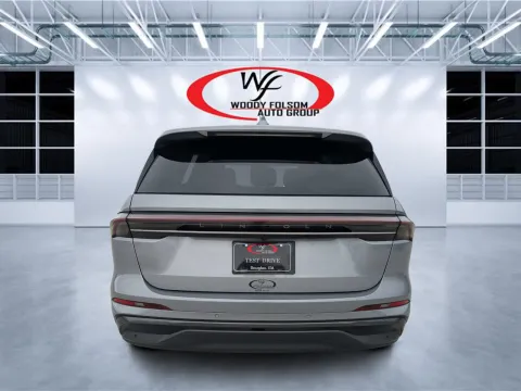 More photos of 2024 Lincoln Nautilus Premiere at Woody Folsom CDJR of Douglas, GA