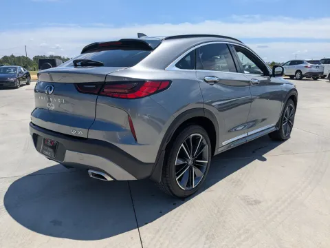 More photos of 2025 INFINITI QX55 LUXE at Woody Folsom CDJR of Douglas, GA