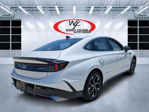 Another view of 2025 Hyundai Sonata SEL for sale in Douglas, GA at Woody Folsom CDJR of Douglas