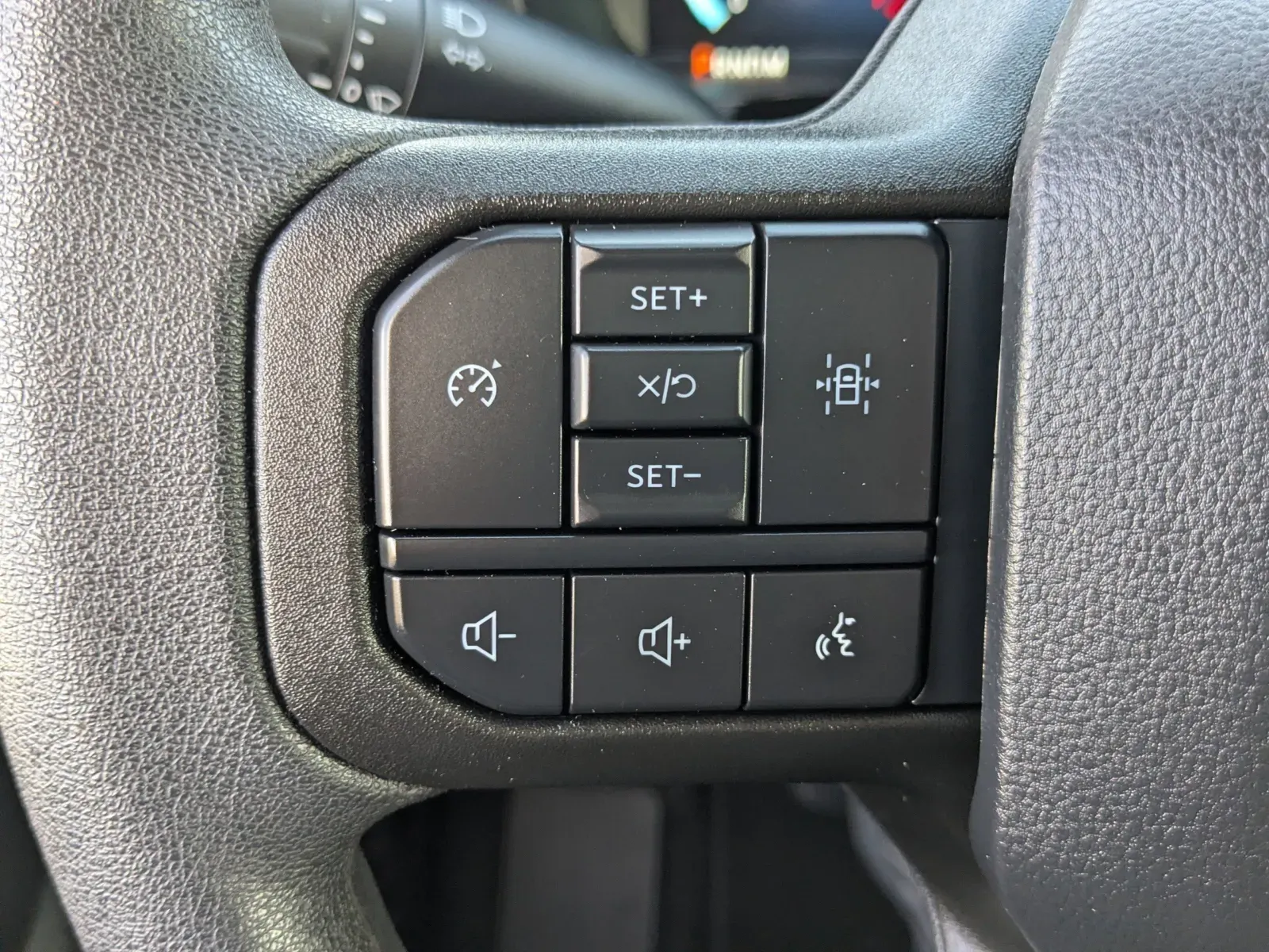 2025 Ford F-150 STX - Photo 22