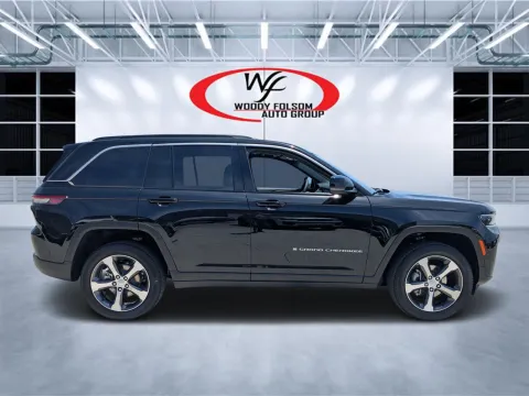Photos of 2026 Jeep Grand Cherokee Limited for sale in Douglas, GA at Woody Folsom CDJR of Douglas
