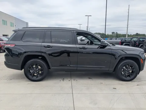 Another view of 2026 Jeep Grand Cherokee L Laredo Altitude for sale in Douglas, GA at Woody Folsom CDJR of Douglas