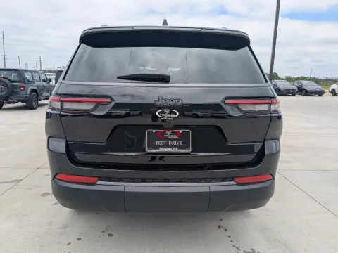 More photos of 2026 Jeep Grand Cherokee L Laredo Altitude at Woody Folsom CDJR of Douglas, GA