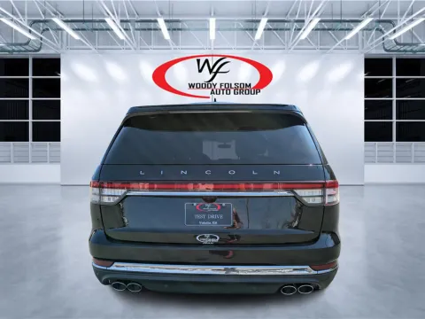More photos of 2023 Lincoln Aviator Reserve at Woody Folsom CDJR of Douglas, GA
