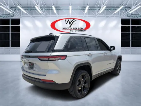 Another view of 2026 Jeep Grand Cherokee Limited for sale in Douglas, GA at Woody Folsom CDJR of Douglas
