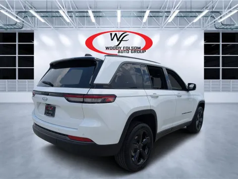 Another view of 2026 Jeep Grand Cherokee Limited for sale in Douglas, GA at Woody Folsom CDJR of Douglas