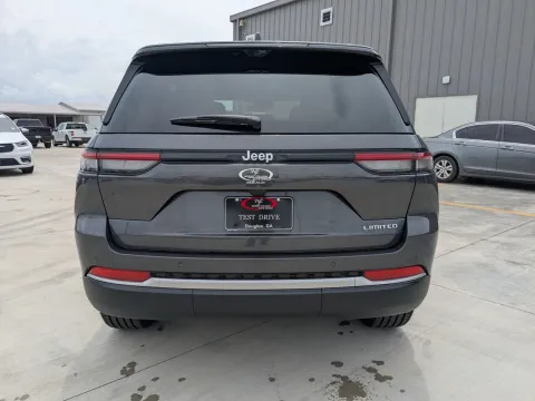 More photos of 2026 Jeep Grand Cherokee Limited at Woody Folsom CDJR of Douglas, GA