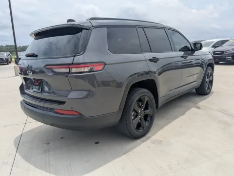 More photos of 2024 Jeep Grand Cherokee L Altitude X at Woody Folsom CDJR of Douglas, GA