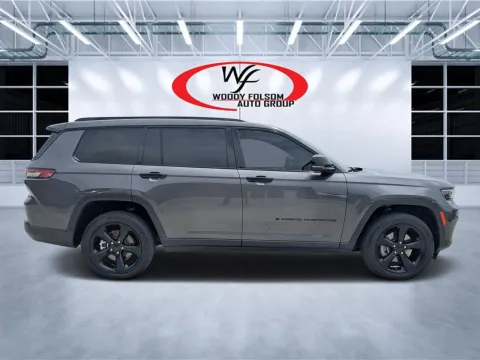Photos of 2024 Jeep Grand Cherokee L Altitude X for sale in Douglas, GA at Woody Folsom CDJR of Douglas