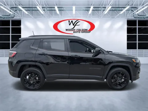 Photos of 2026 Jeep Compass Latitude Altitude for sale in Douglas, GA at Woody Folsom CDJR of Douglas
