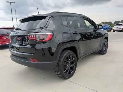 More photos of 2026 Jeep Compass Latitude at Woody Folsom CDJR of Douglas, GA