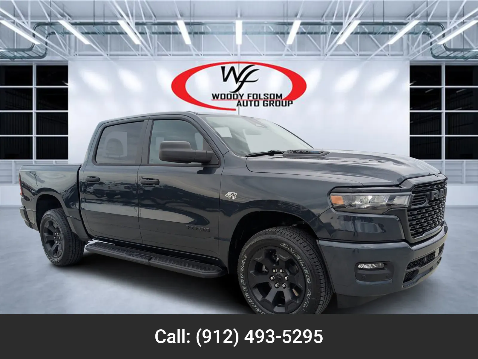 2026 RAM 1500 Express 4x4 Crew Cab 5'7's photo