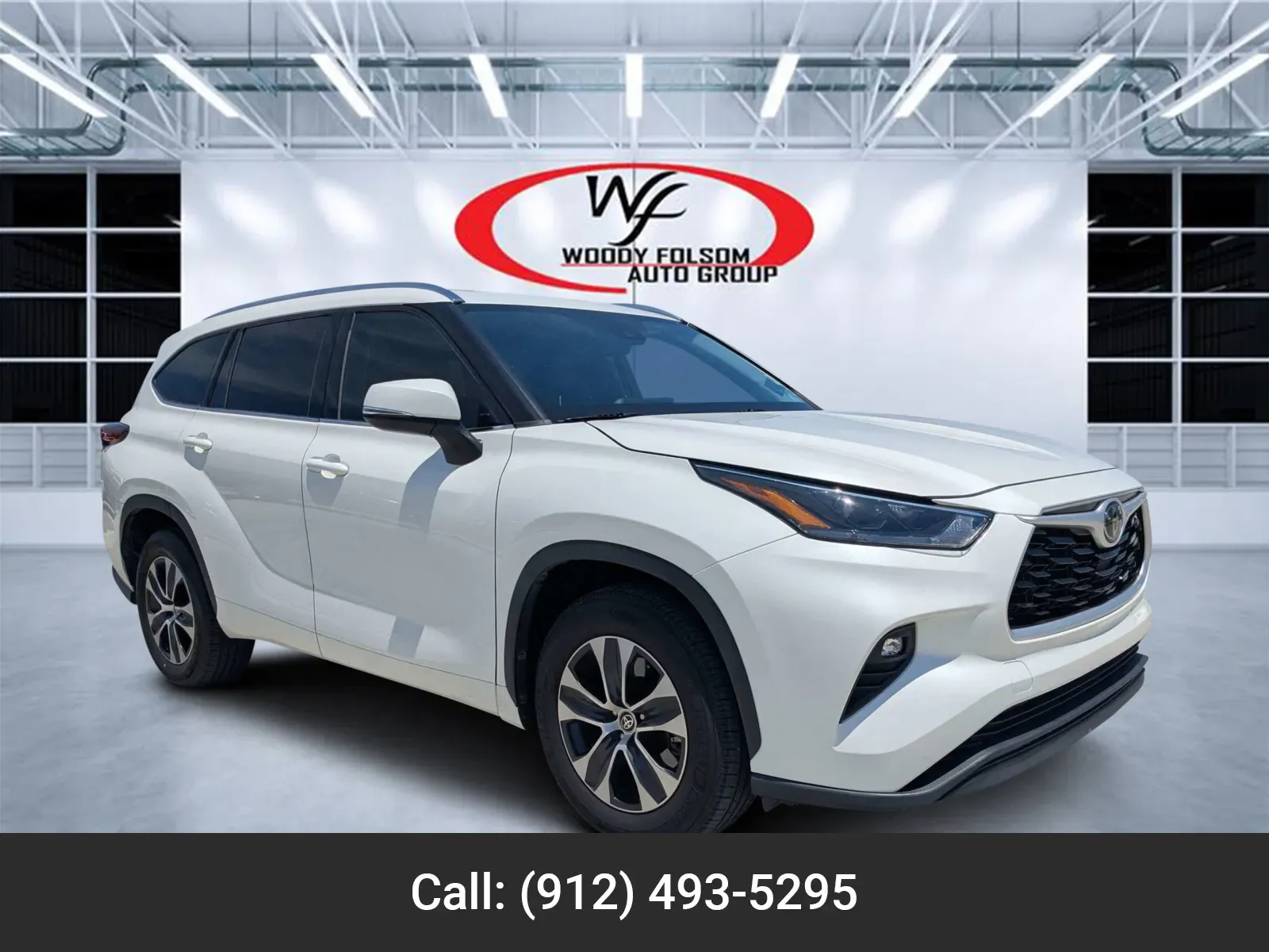 White 2021 Toyota Highlander XLE for sale in Douglas, GA