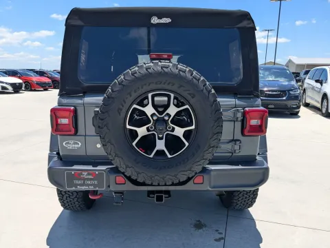 More photos of 2020 Jeep Wrangler Unlimited Rubicon at Woody Folsom CDJR of Douglas, GA
