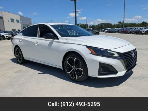 White 2024 Nissan Altima 2.5 SR for sale in Douglas, GA