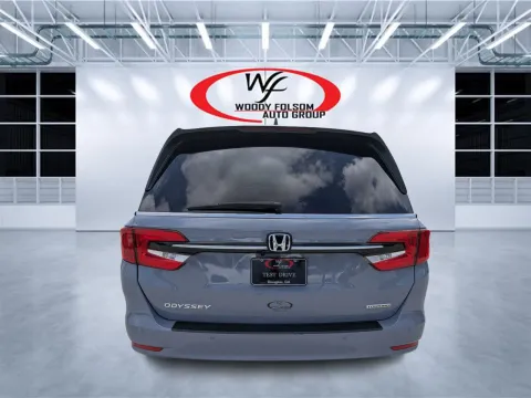 More photos of 2024 Honda Odyssey Touring at Woody Folsom CDJR of Douglas, GA