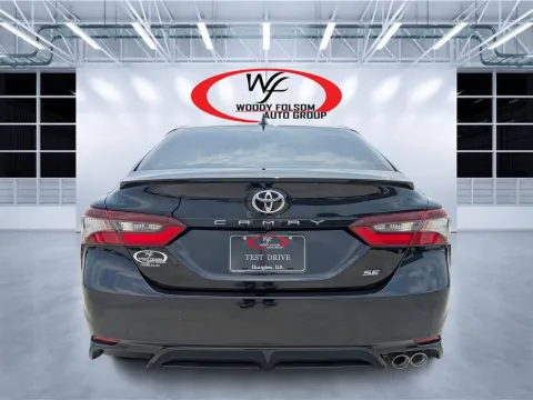 More photos of 2024 Toyota Camry SE at Woody Folsom CDJR of Douglas, GA