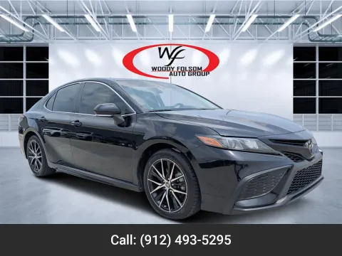 Black 2024 Toyota Camry SE for sale in Douglas, GA