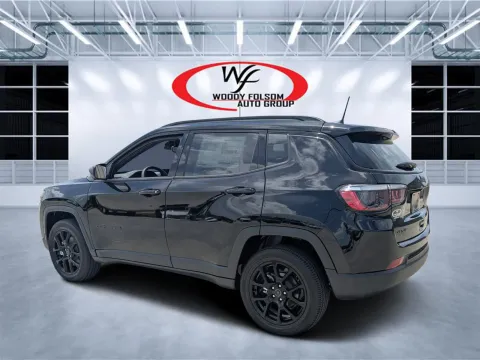 More photos of 2026 Jeep Compass Latitude Altitude at Woody Folsom CDJR of Douglas, GA