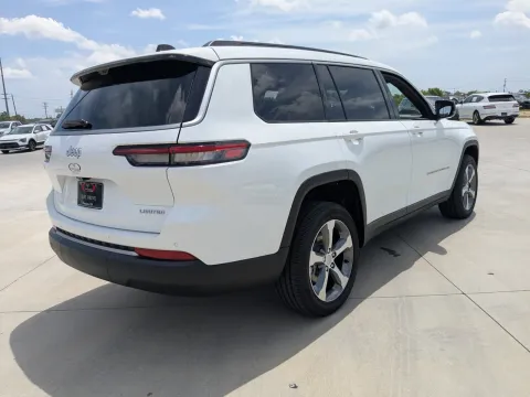 More photos of 2026 Jeep Grand Cherokee L Limited at Woody Folsom CDJR of Douglas, GA