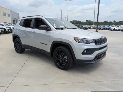 Photos of 2026 Jeep Compass Latitude Altitude for sale in Douglas, GA at Woody Folsom CDJR of Douglas