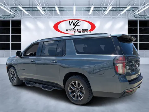 More photos of 2021 Chevrolet Suburban Z71 at Woody Folsom CDJR of Douglas, GA