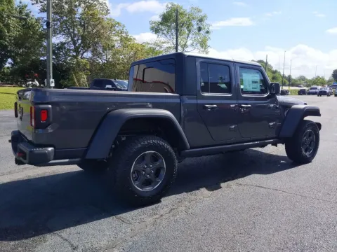 More photos of 2023 Jeep Gladiator Rubicon at Woody Folsom CDJR of Douglas, GA