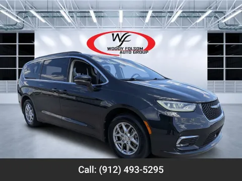 Black 2021 Chrysler Pacifica Touring for sale in Douglas, GA