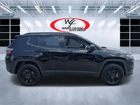 Photos of 2026 Jeep Compass Latitude Altitude for sale in Douglas, GA at Woody Folsom CDJR of Douglas