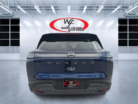 More photos of 2025 Nissan Murano SL at Woody Folsom CDJR of Douglas, GA