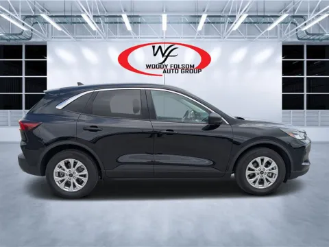 Photos of 2024 Ford Escape Active for sale in Douglas, GA at Woody Folsom CDJR of Douglas