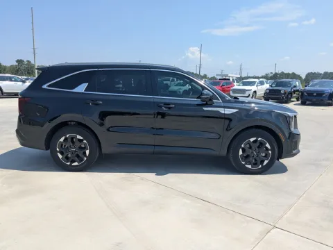 Another view of 2026 Kia Sorento S for sale in Douglas, GA at Woody Folsom CDJR of Douglas