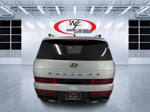 More photos of 2024 Hyundai Santa Fe Calligraphy at Woody Folsom CDJR of Douglas, GA