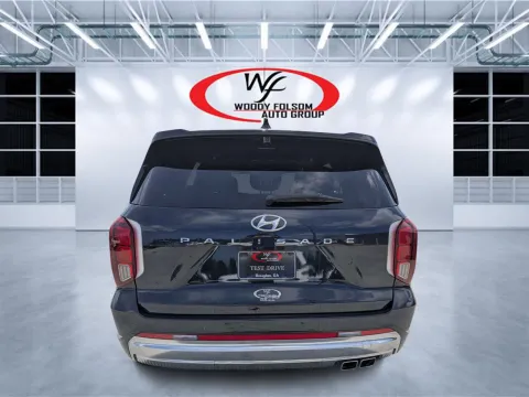 More photos of 2024 Hyundai Palisade Calligraphy at Woody Folsom CDJR of Douglas, GA
