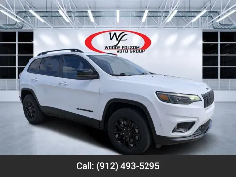 White 2023 Jeep Cherokee Altitude Lux for sale in Douglas, GA