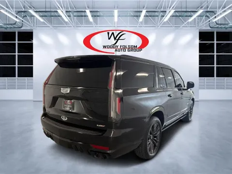 More photos of 2024 Cadillac Escalade ESV AWD V-Series at Woody Folsom CDJR of Douglas, GA