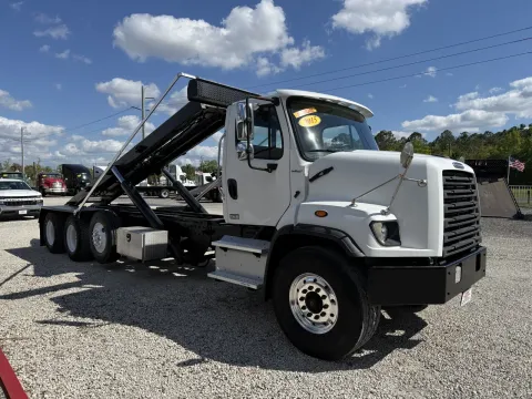 Another view of 2015 Freightliner 108 SD for sale in Sanford, FL at DeBary Truck Sales