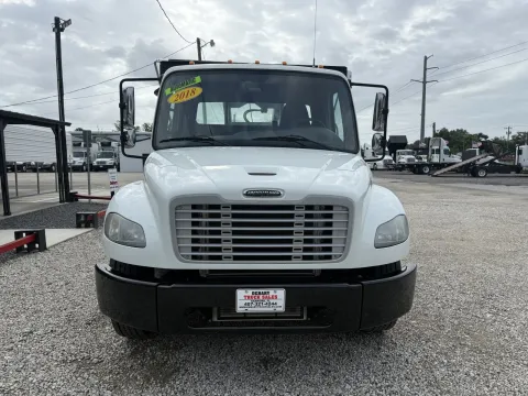 Photos of 2018 Freightliner M2 106 for sale in Sanford, FL at DeBary Truck Sales