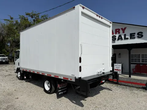 More photos of 2020 Chevrolet 4500 at DeBary Truck Sales, FL