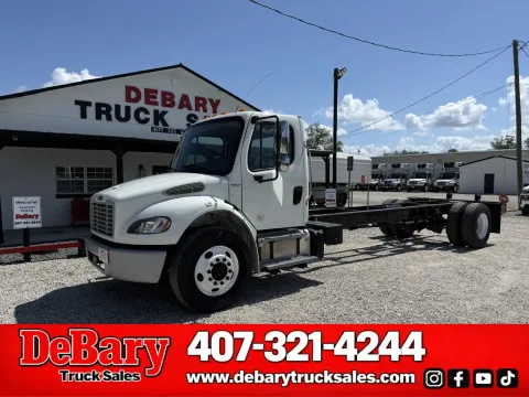 White 2021 Freightliner M2 106 for sale in Sanford, FL