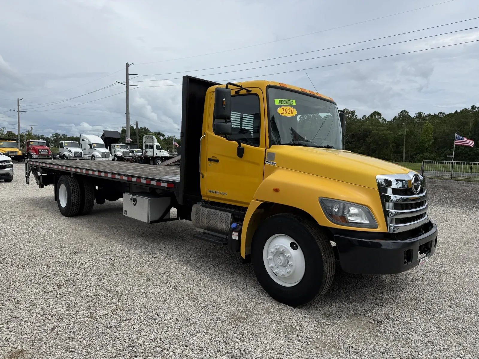 2020 Hino 338