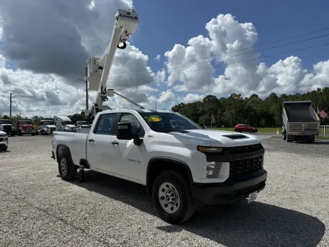 Another view of 2022 Chevrolet Silverado 3500HD Bucket Truck for sale in Sanford, FL at DeBary Truck Sales