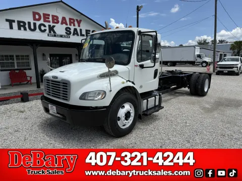 White 2019 Freightliner M2 106 for sale in Sanford, FL
