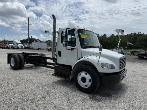 Another view of 2019 Freightliner M2 106 for sale in Sanford, FL at DeBary Truck Sales