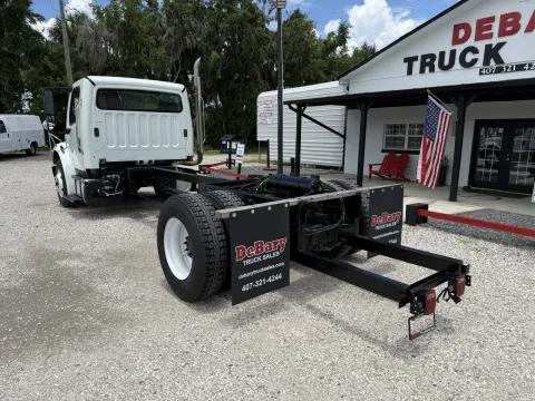More photos of 2019 Freightliner M2 106 at DeBary Truck Sales, FL