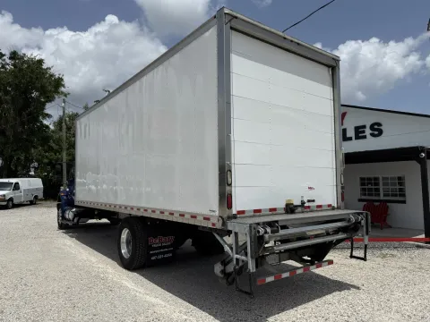 More photos of 2018 International DuraStar 4300 at DeBary Truck Sales, FL