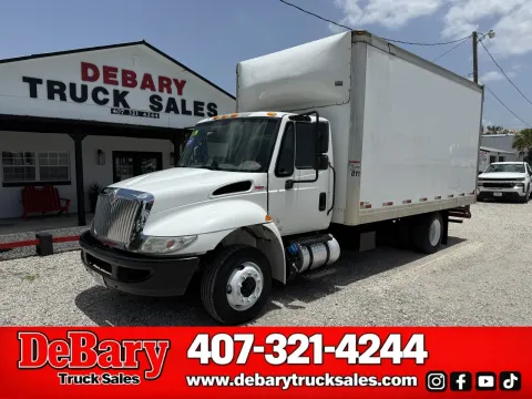 White 2019 International DuraStar 4300 for sale in Sanford, FL
