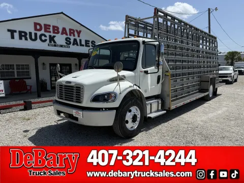 White 2019 Freightliner M2 106 for sale in Sanford, FL