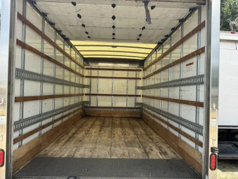 More photos of 2021 MORGAN MORGANPLATE at DeBary Truck Sales, FL